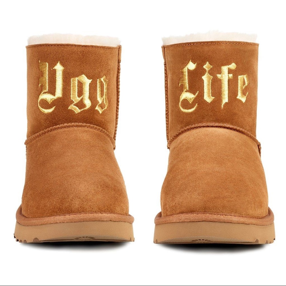 UGG x Jeremy Scott UGG Life Classic Short Boot